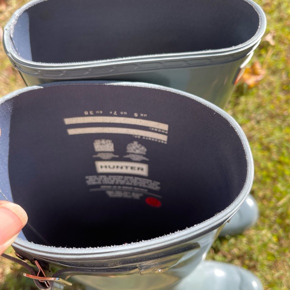 Hunter rain boots size 7 great condition - Picture 5 of 6